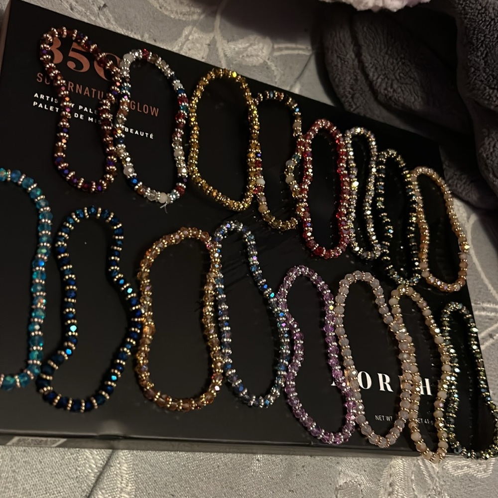 Beaded braclets - Picture 2 of 2